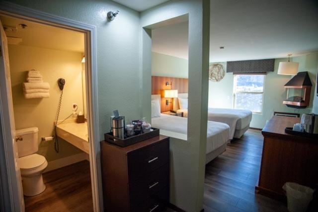 ホテル The Retreat On Charleston Peak Mount Charleston エクステリア 写真